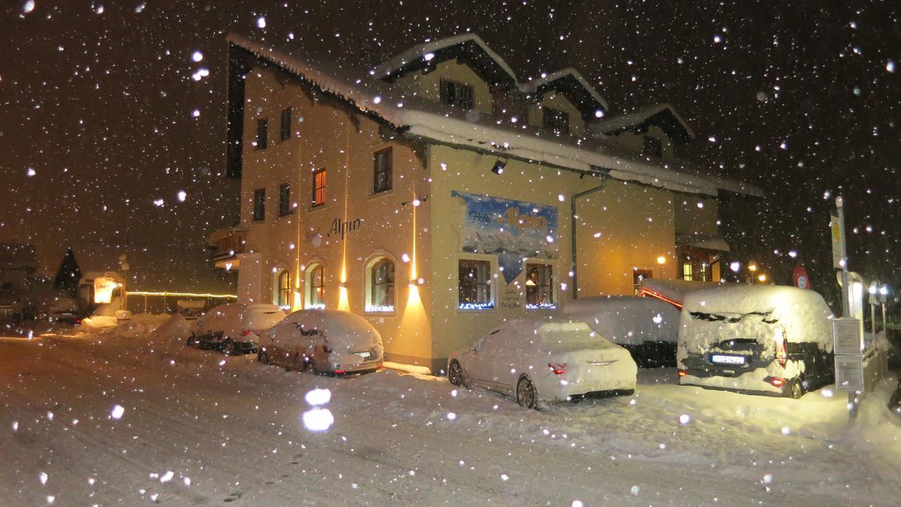Hotel Alpin エールヴァルト エクステリア 写真