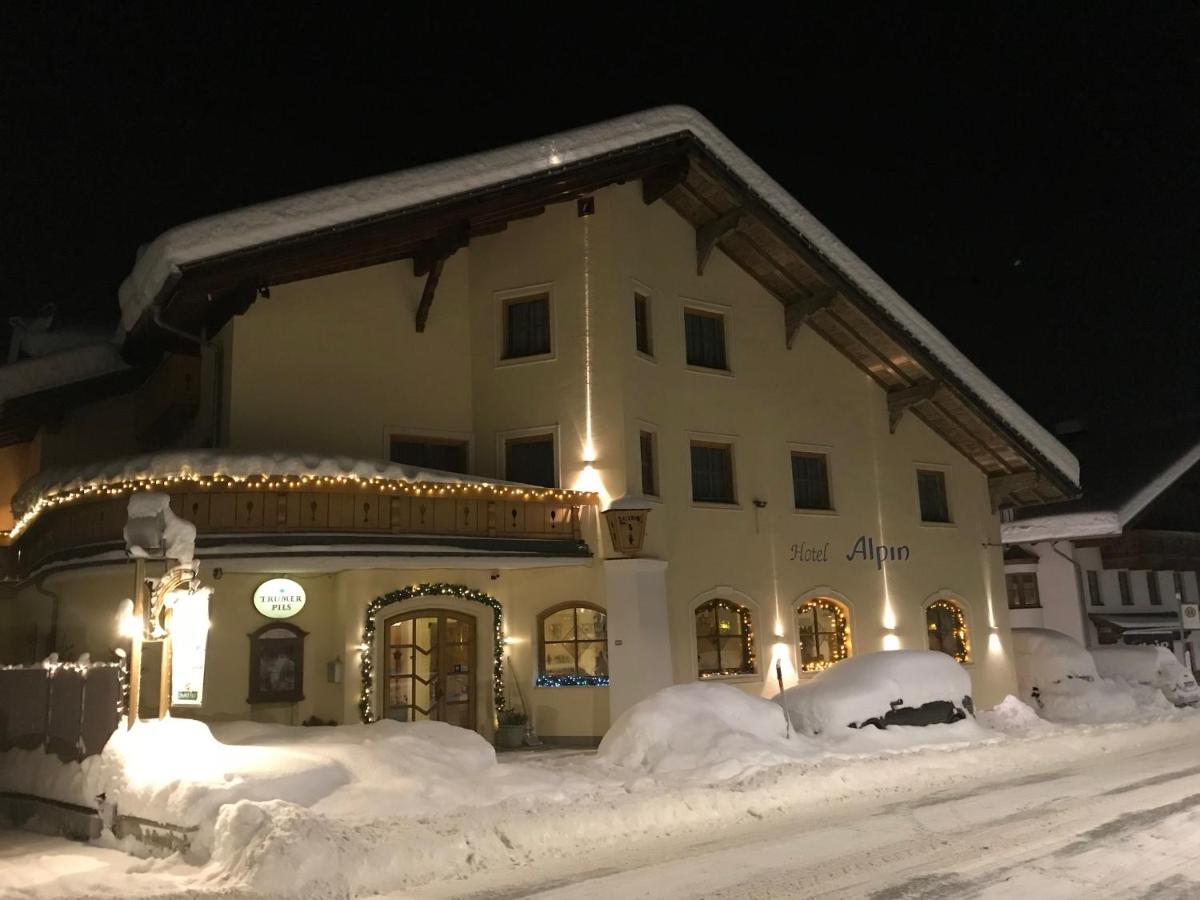 Hotel Alpin エールヴァルト エクステリア 写真